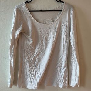UNIQLO White Thermal Undershirt